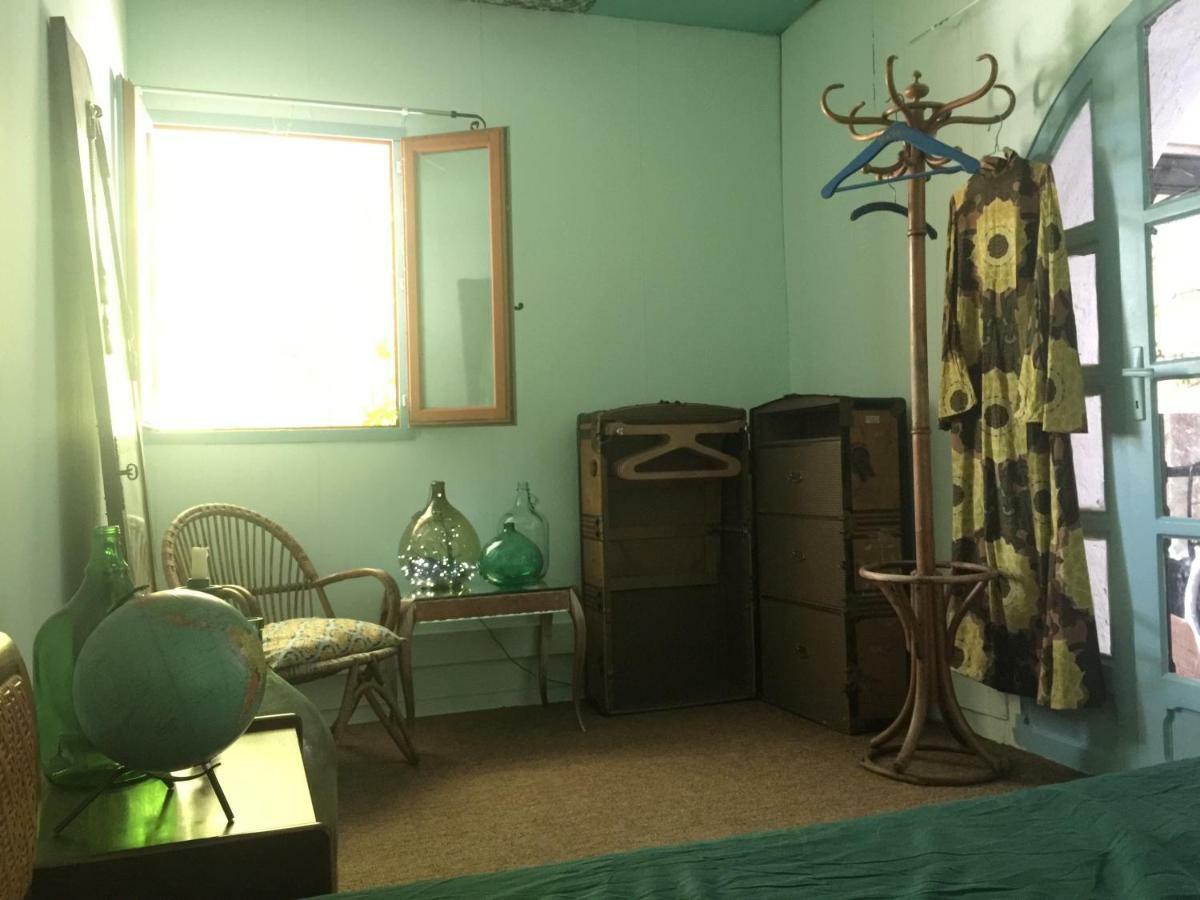 La Chambre Des Etangs Fréjus Eksteriør billede